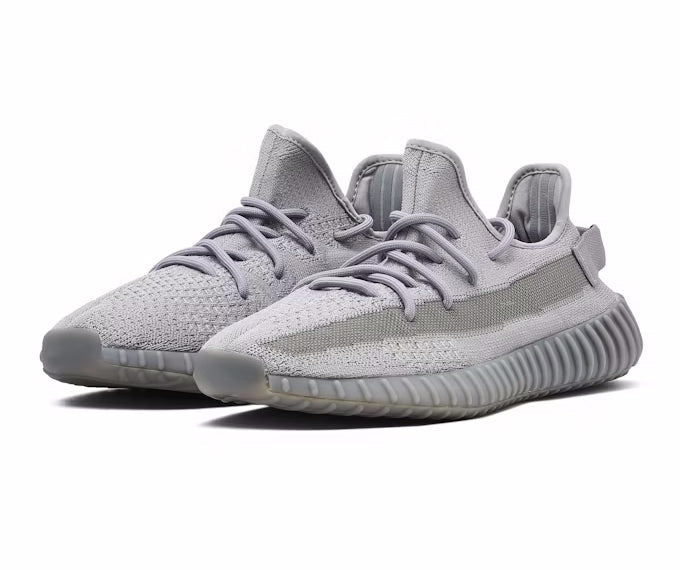Yeezy 350 v2 ‘Steel Grey’