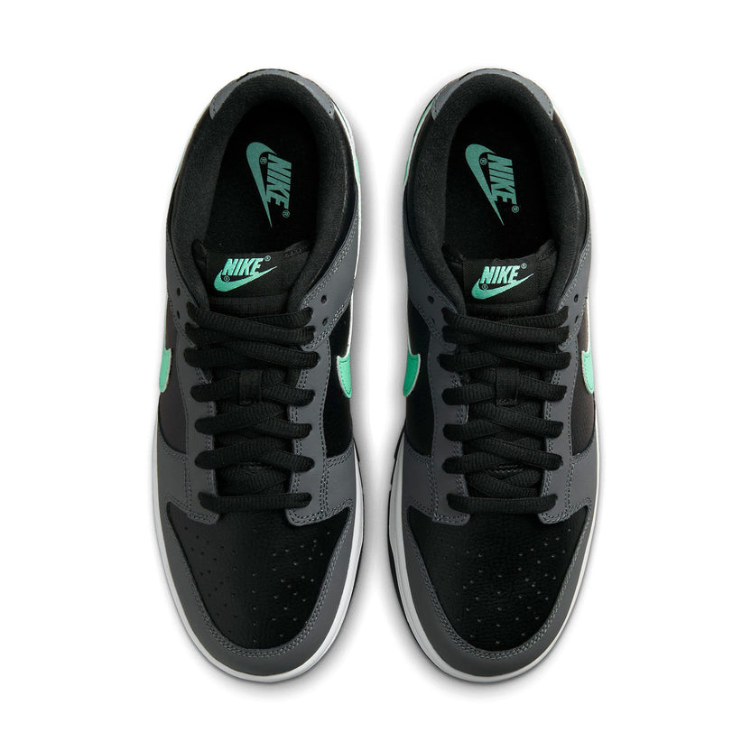 Nike Dunk Low ‘Green Glow’