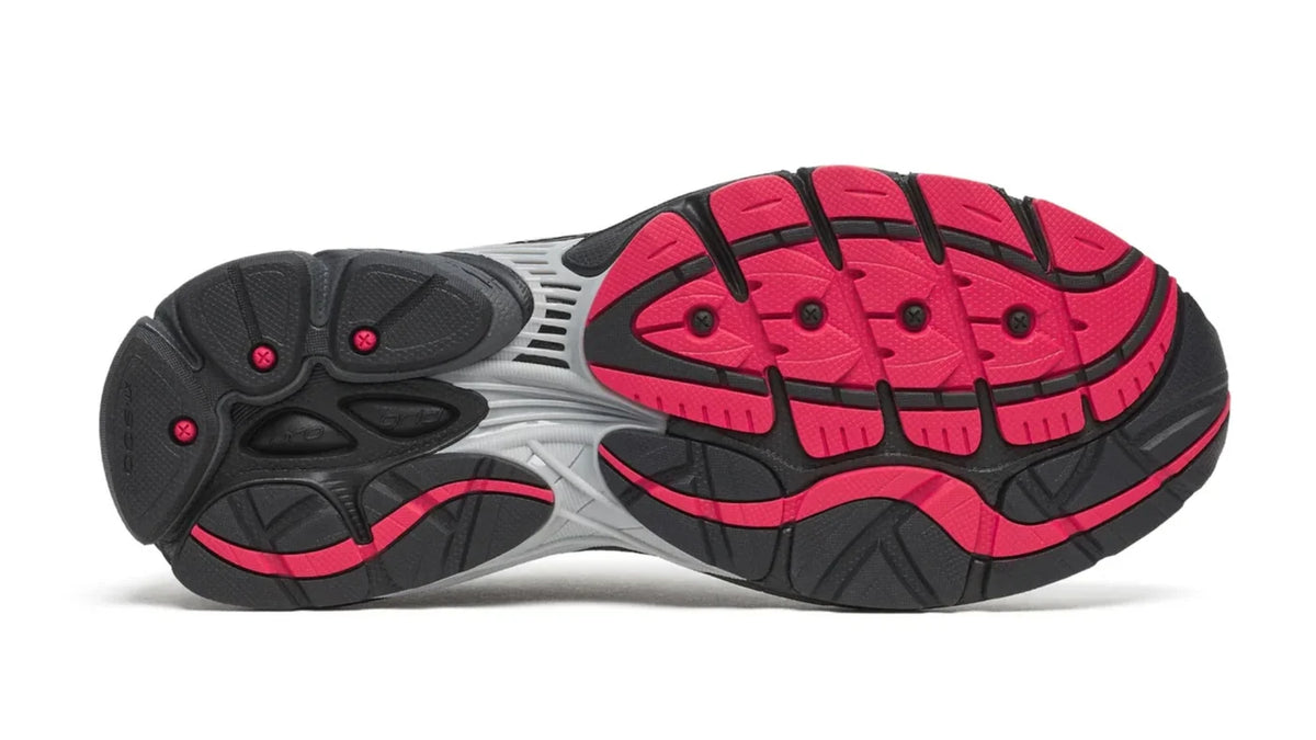 SAUCONY PROGRID OMNI 9 ‘BLACK MULTI’