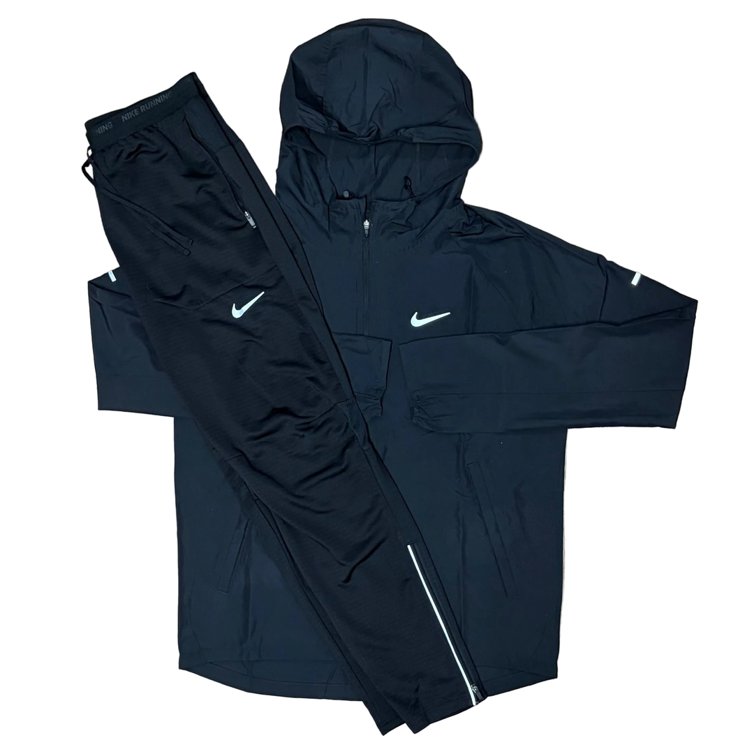 Nike Black Repel with Black Phenom